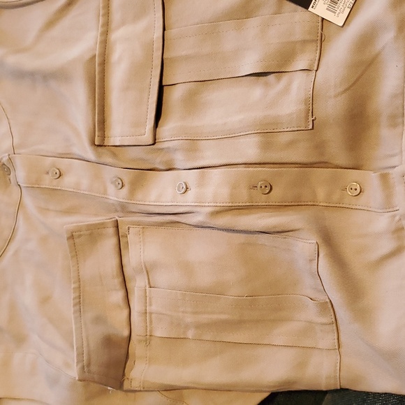 SAFARI CUTE! NWT Vera Wang beige/tan wide-leg, sleeveless, jumpsuit w/POCKETS! - Picture 13 of 14